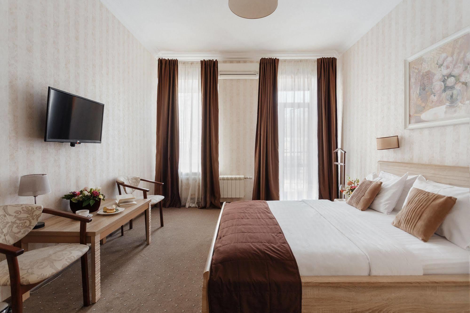 Noname Hotel Odessa Eksteriør bilde